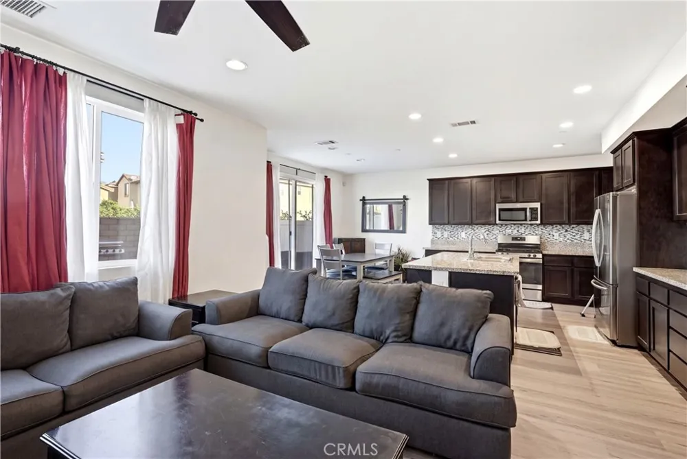 19718 Kamm Court Canyon Country, CA 91351