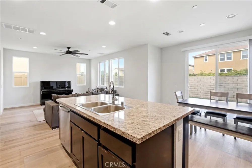 19718 Kamm Court Canyon Country, CA 91351