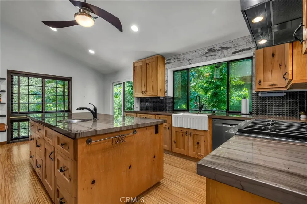 84 Buckskin Road Bell Canyon, CA 91307