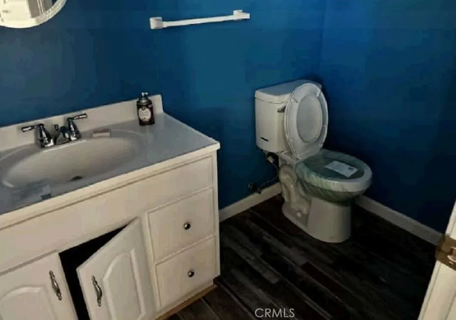 17582 New York House Brownsville, CA 95919