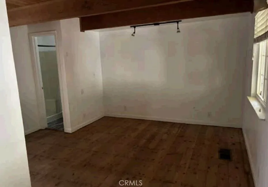 17582 New York House Brownsville, CA 95919