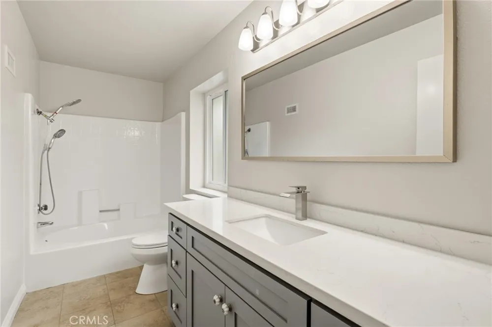 3366 Darby #436 Simi Valley, CA 93063