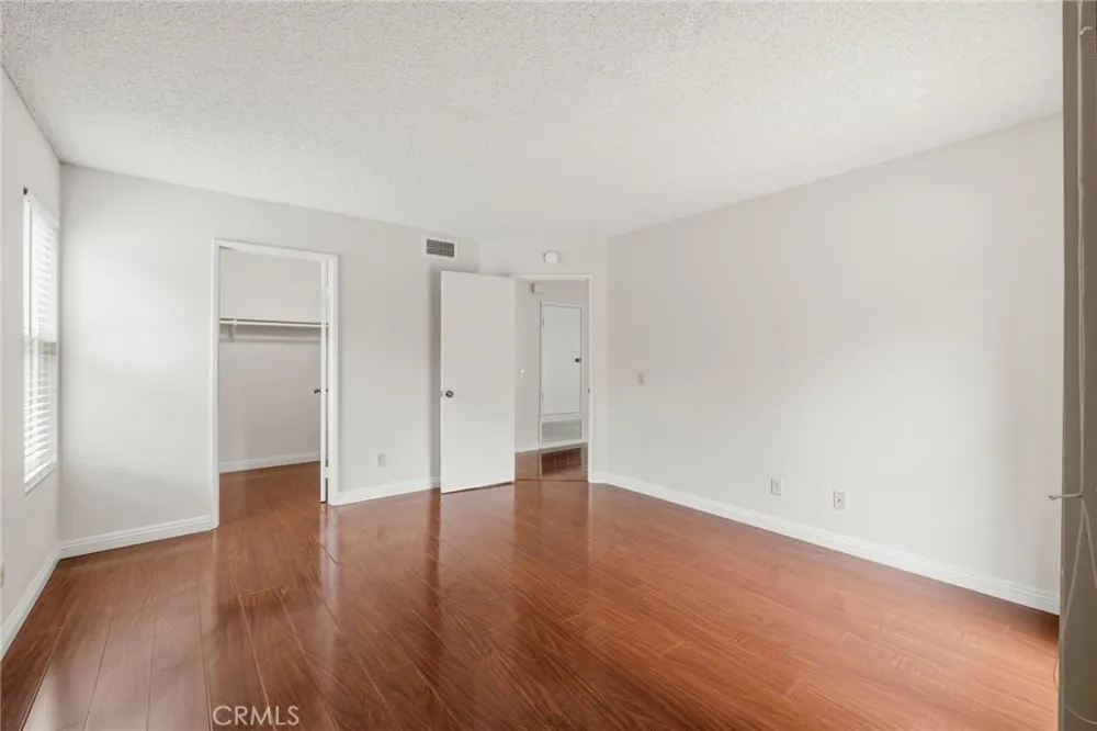 3366 Darby #436 Simi Valley, CA 93063
