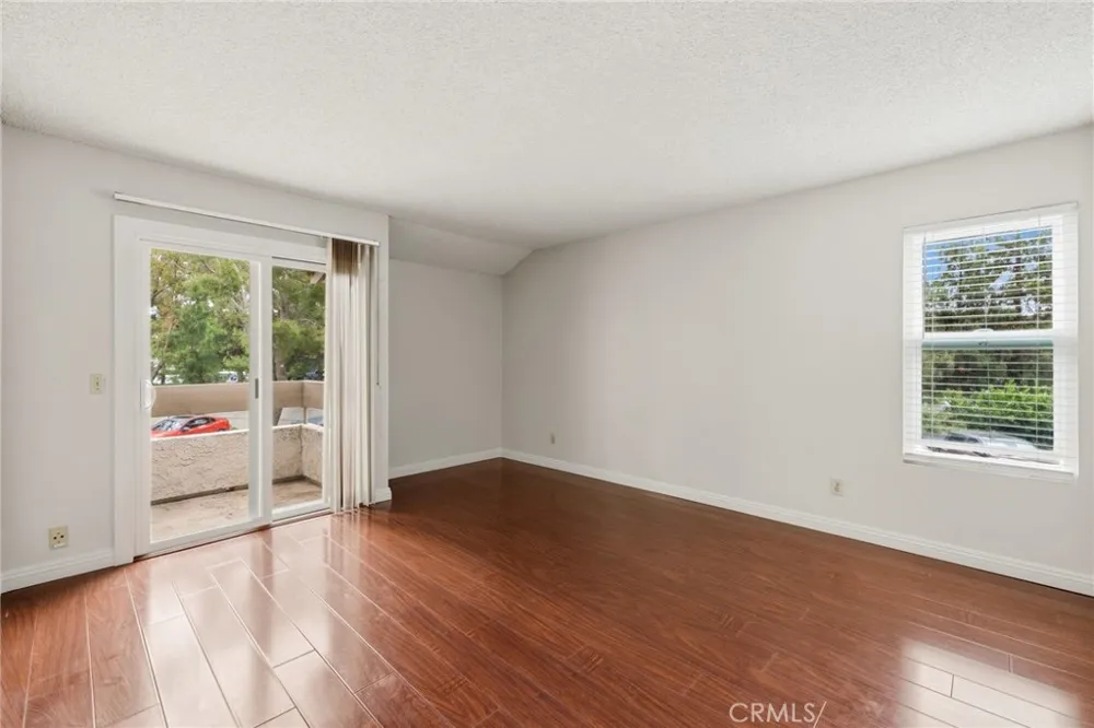 3366 Darby #436 Simi Valley, CA 93063