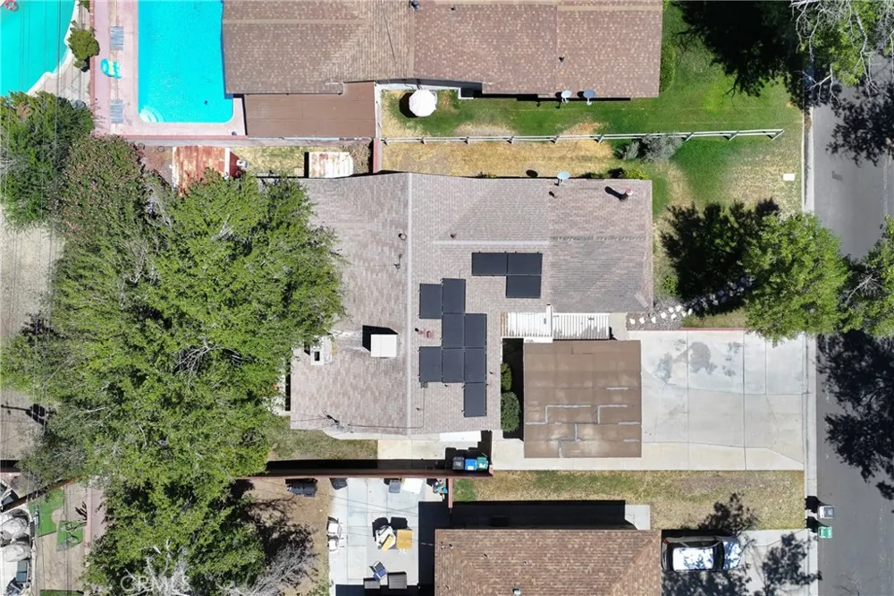 44449 Loneoak Lancaster, CA 93534