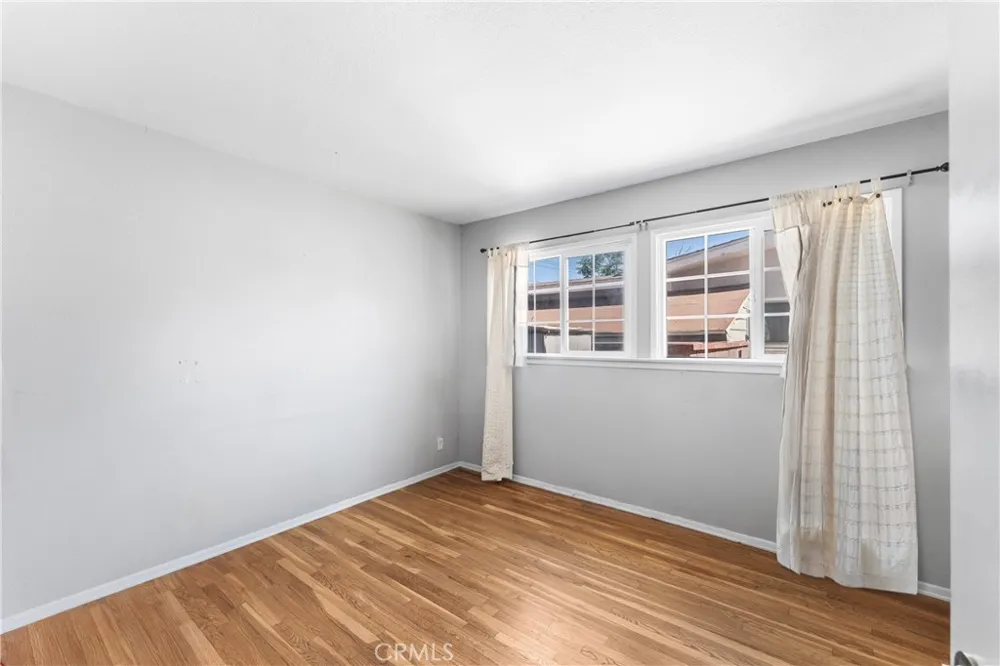 44449 Loneoak Lancaster, CA 93534