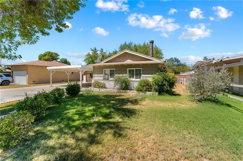 44449 Loneoak Lancaster, CA 93534