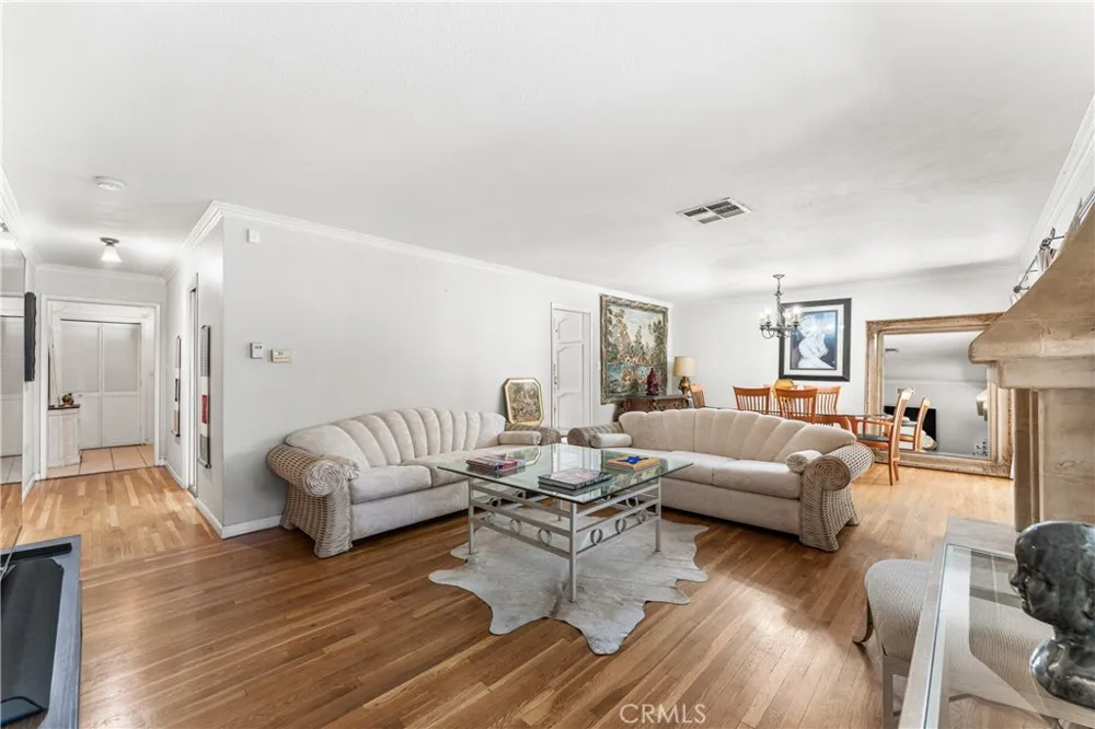 44449 Loneoak Lancaster, CA 93534