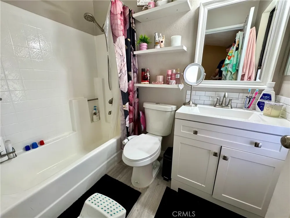 1308 W Avenue H8 Lancaster, CA 93534