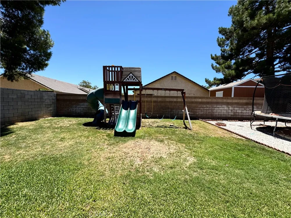 1308 W Avenue H8 Lancaster, CA 93534
