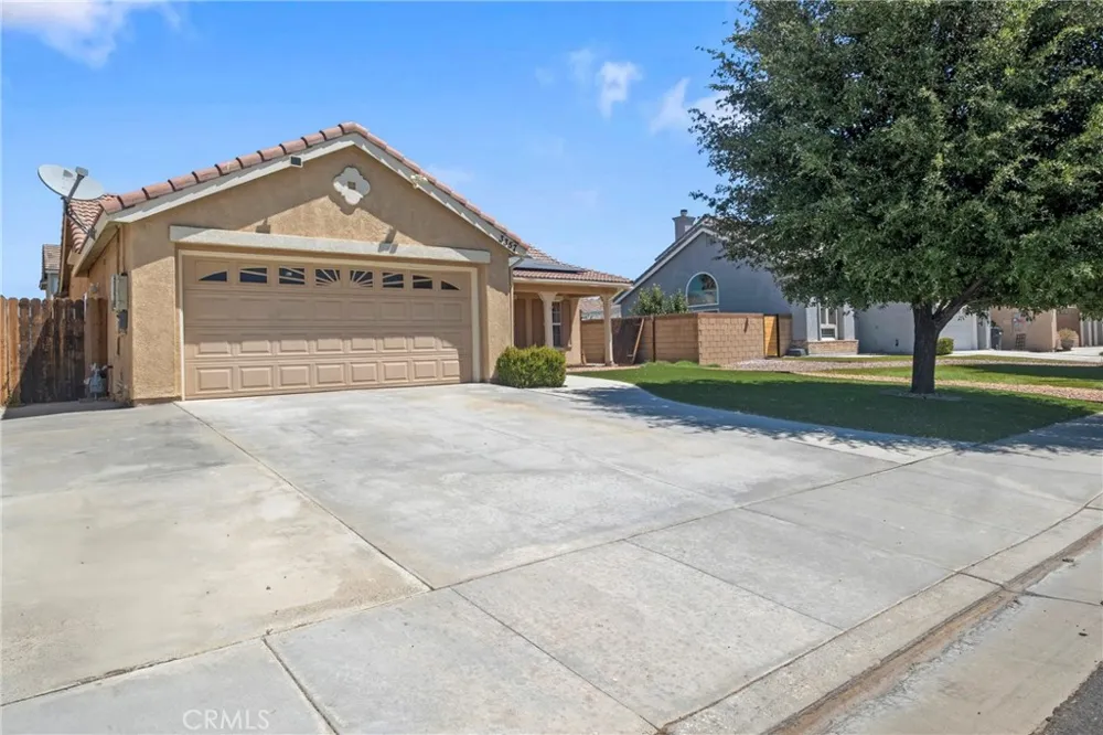 3357 Firebush Rosamond, CA 93560