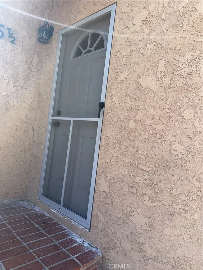 525 S Soto Street #1/2 Los Angeles, CA 90033