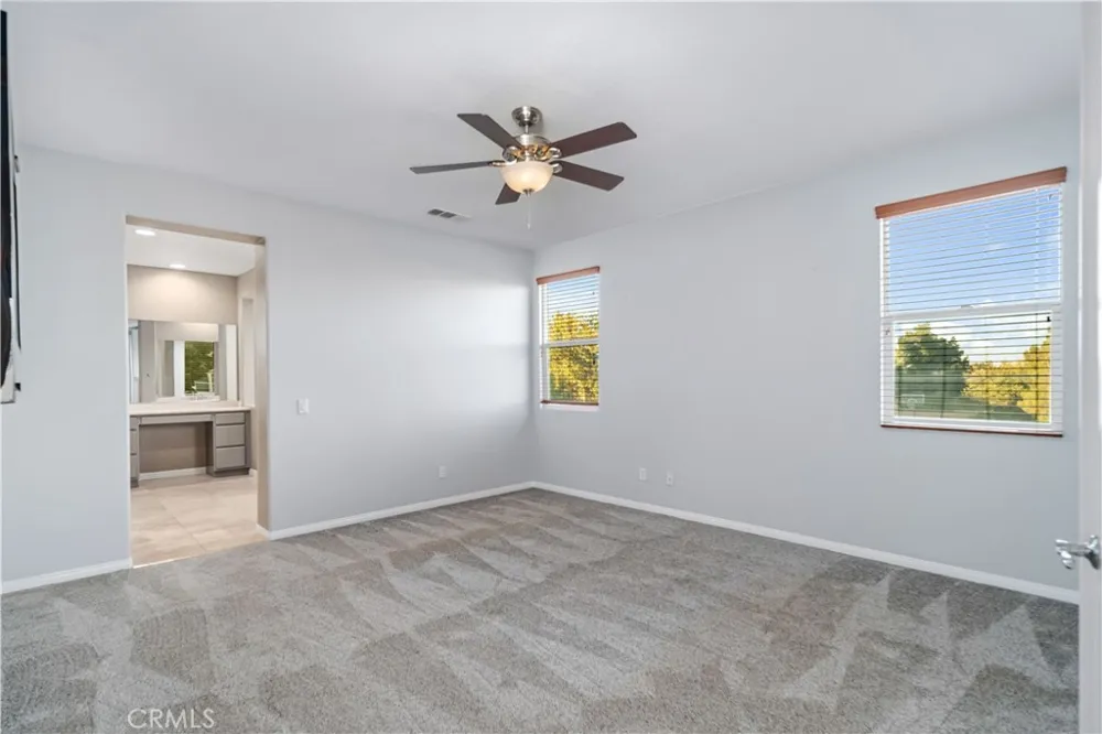 41520 44th W Lancaster, CA 93536