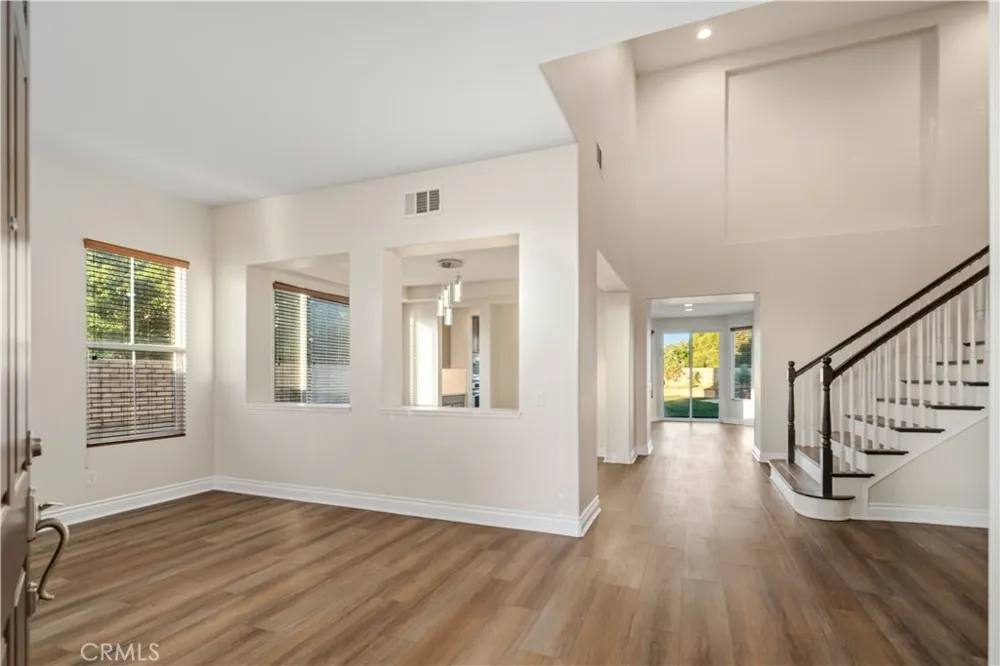41520 44th W Lancaster, CA 93536