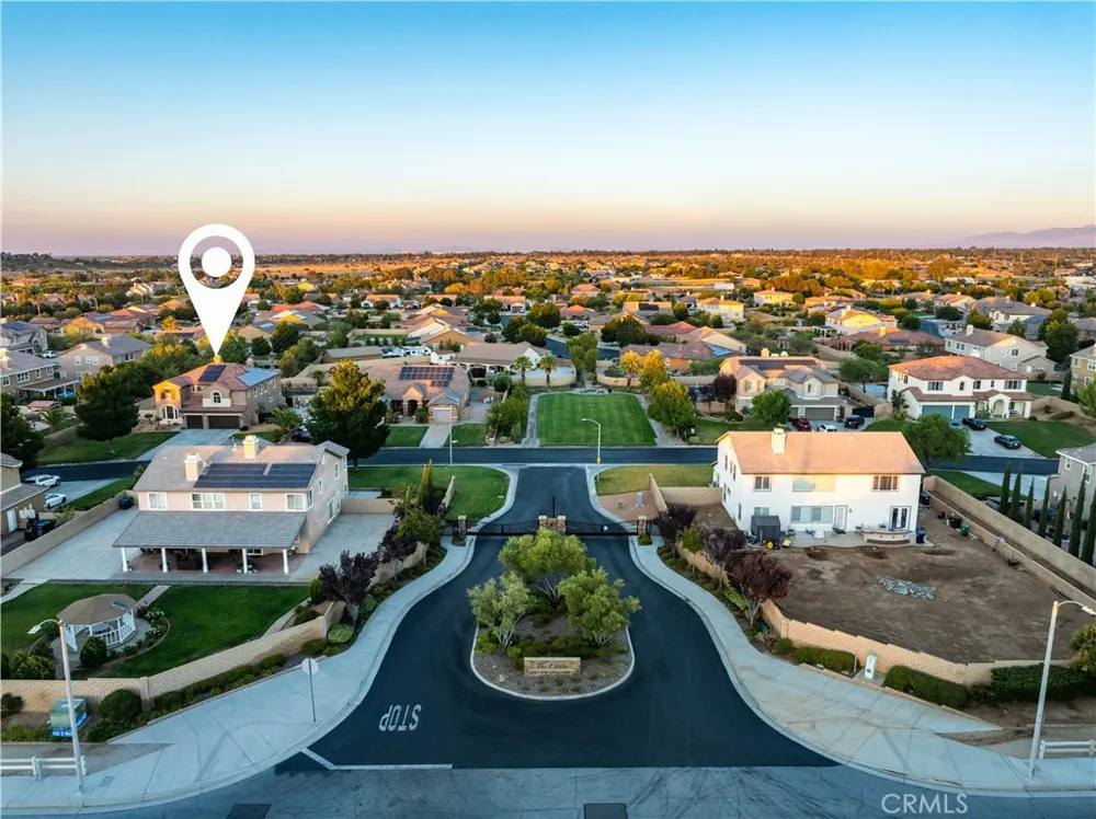 41520 44th W Lancaster, CA 93536
