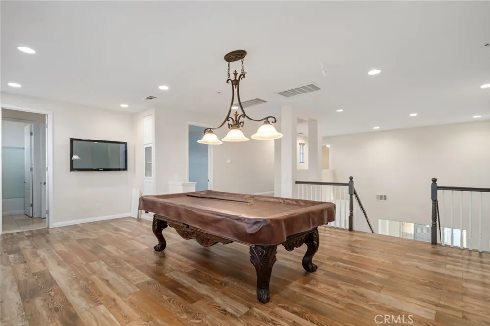 41520 44th W Lancaster, CA 93536