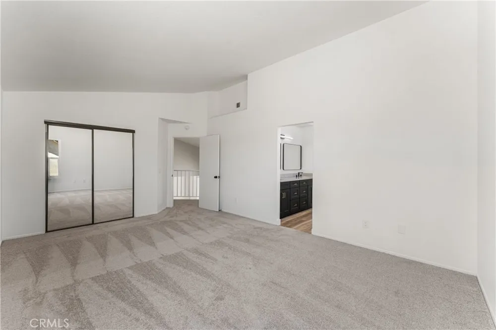 709 Whitlatch Lancaster, CA 93535