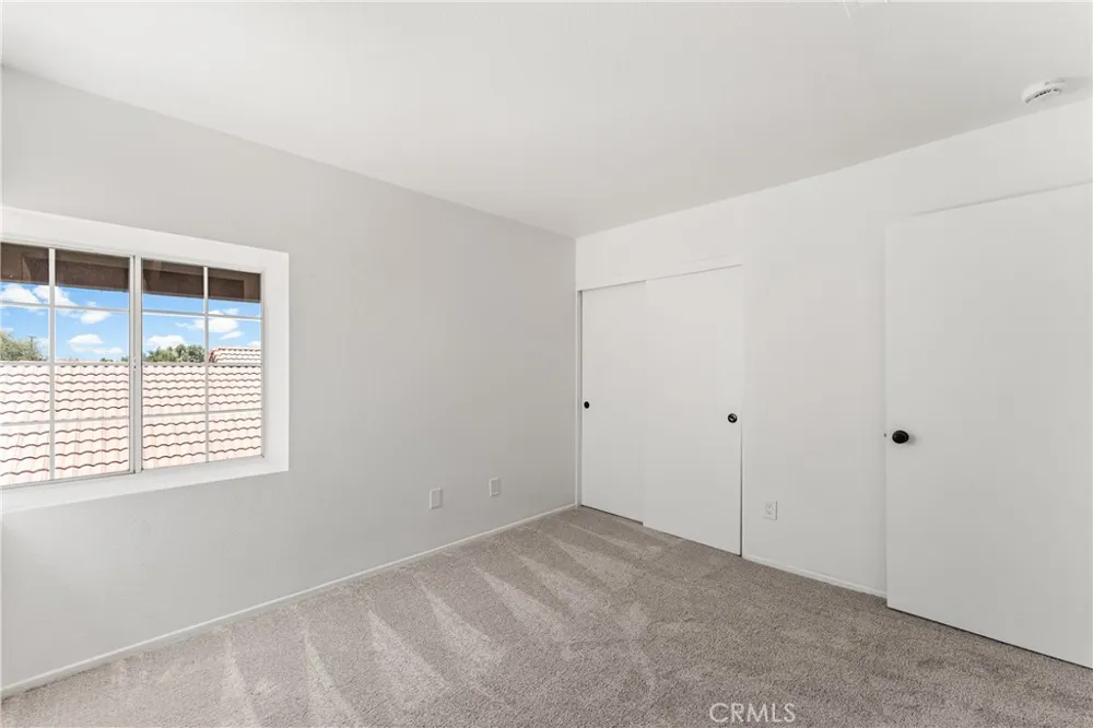 709 Whitlatch Lancaster, CA 93535