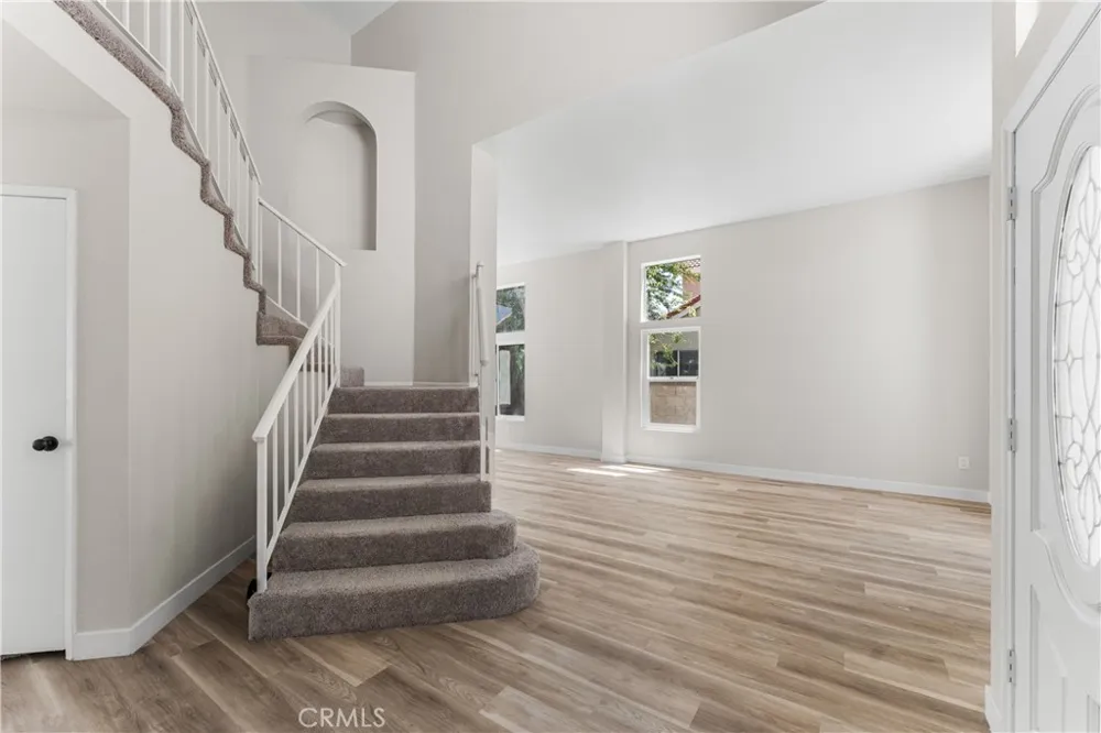 709 Whitlatch Lancaster, CA 93535