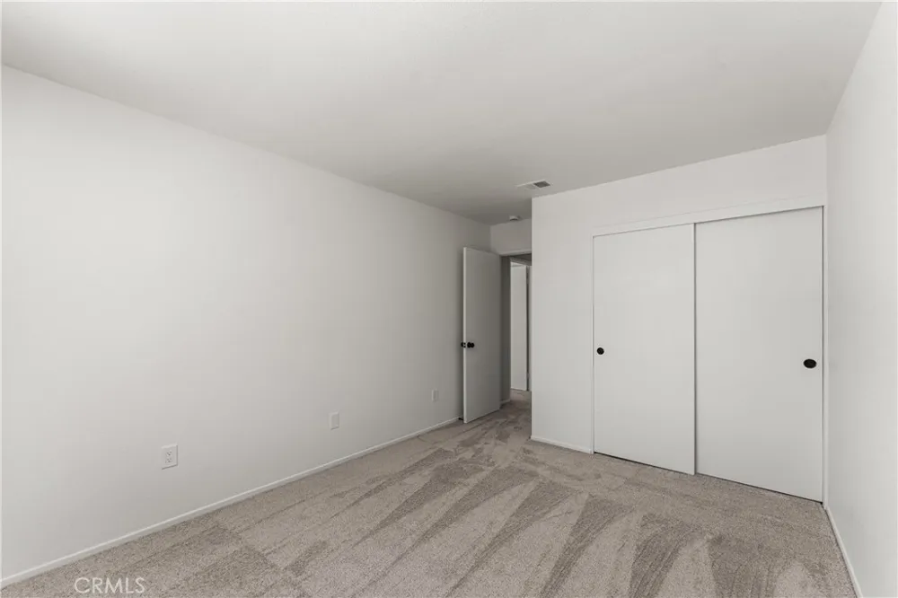 709 Whitlatch Lancaster, CA 93535