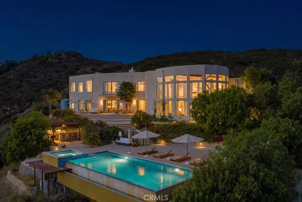 9980 Houston Malibu, CA 90265