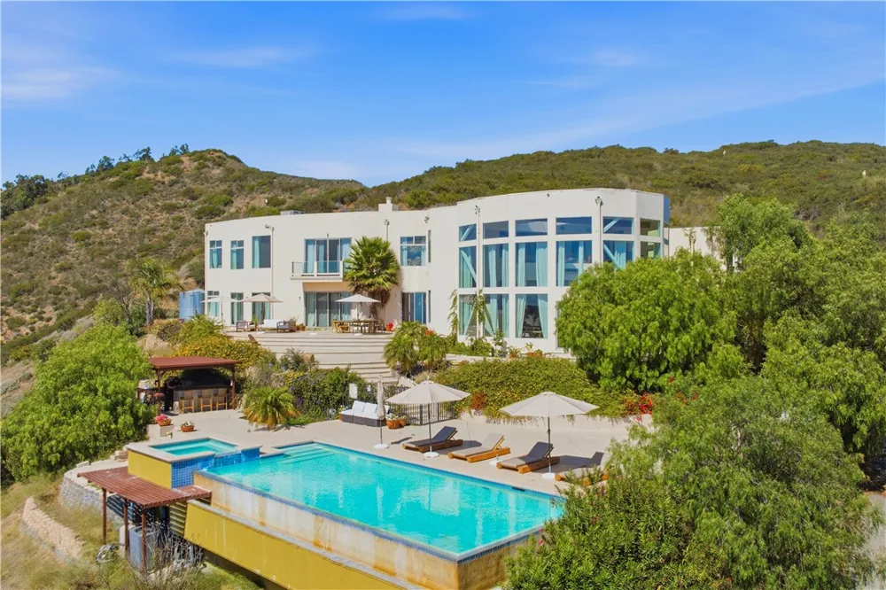 9980 Houston Malibu, CA 90265