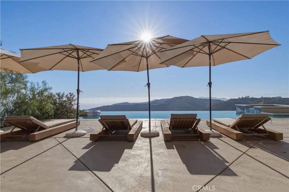 9980 Houston Malibu, CA 90265