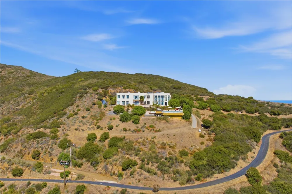 9980 Houston Malibu, CA 90265