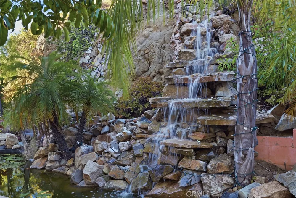 9980 Houston Malibu, CA 90265