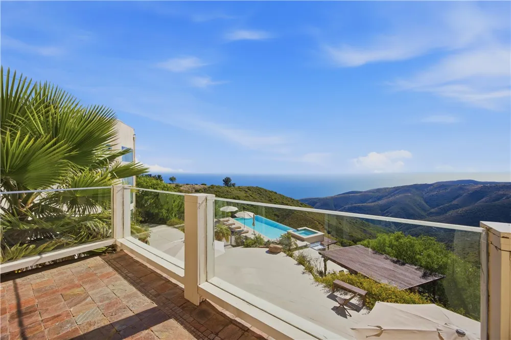 9980 Houston Malibu, CA 90265