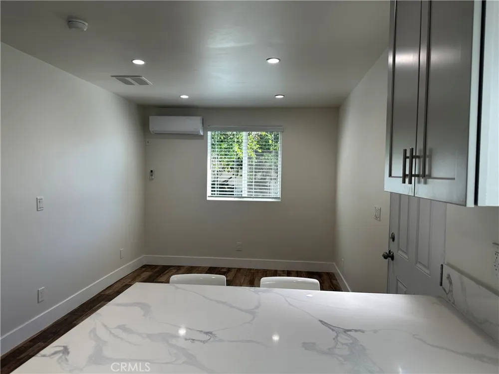 14325 Martha Street Van Nuys, CA 91401