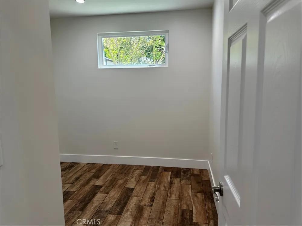 14325 Martha Street Van Nuys, CA 91401