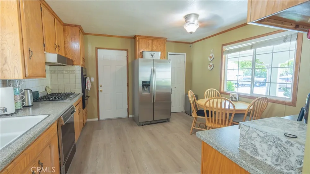 13142 Sayre Los Angeles, CA 91342