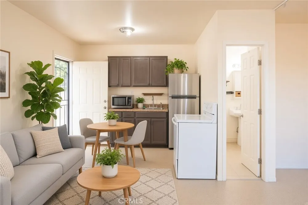12821 Osborne Pacoima, CA 91331