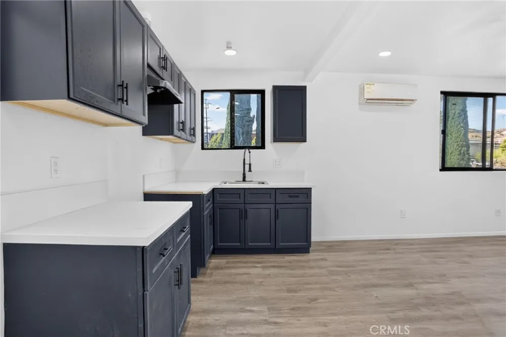 10608 Turnbow Sunland, CA 91040
