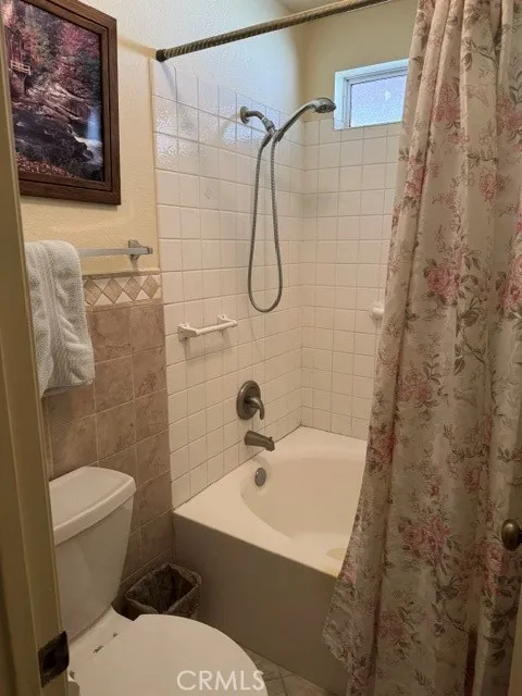 733 E Avenue J12 Lancaster, CA 93535