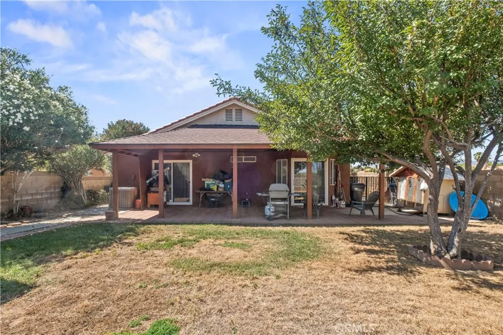 733 E Avenue J12 Lancaster, CA 93535