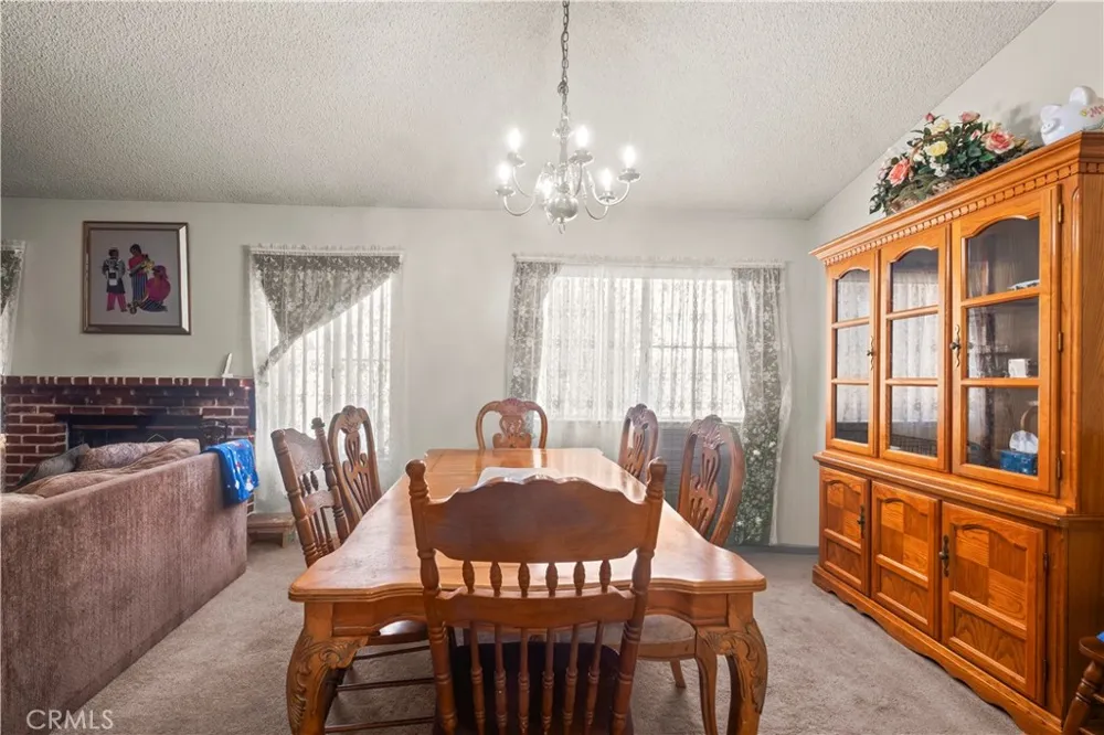 733 E Avenue J12 Lancaster, CA 93535