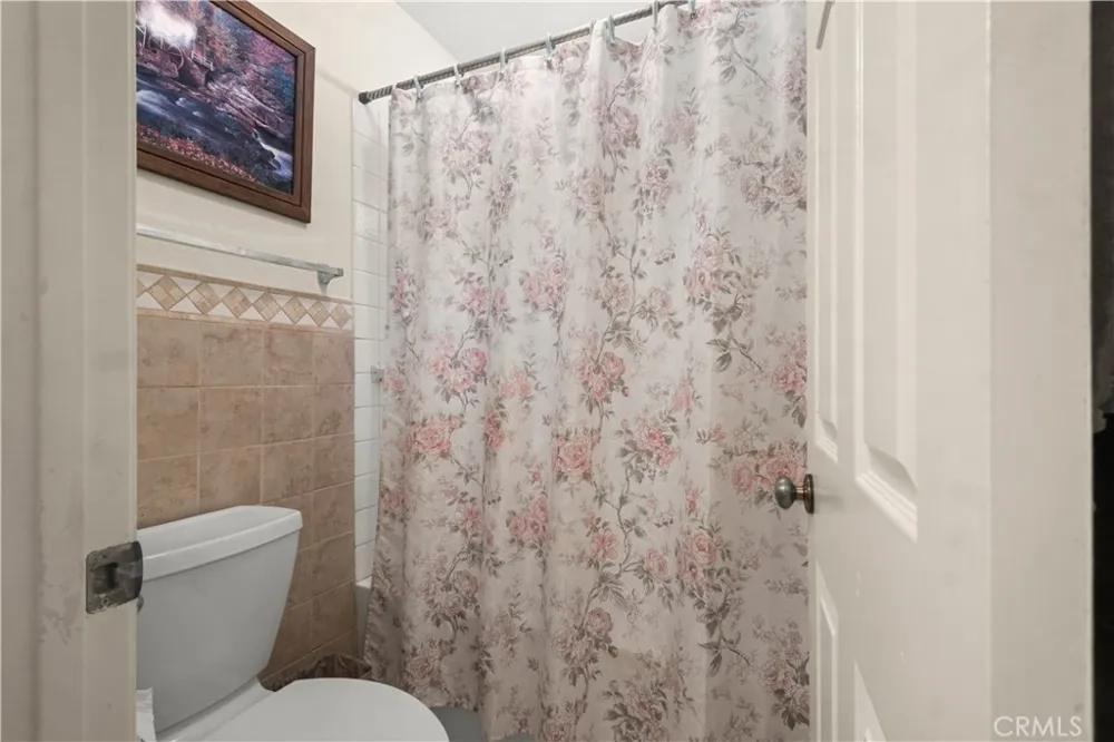 733 E Avenue J12 Lancaster, CA 93535