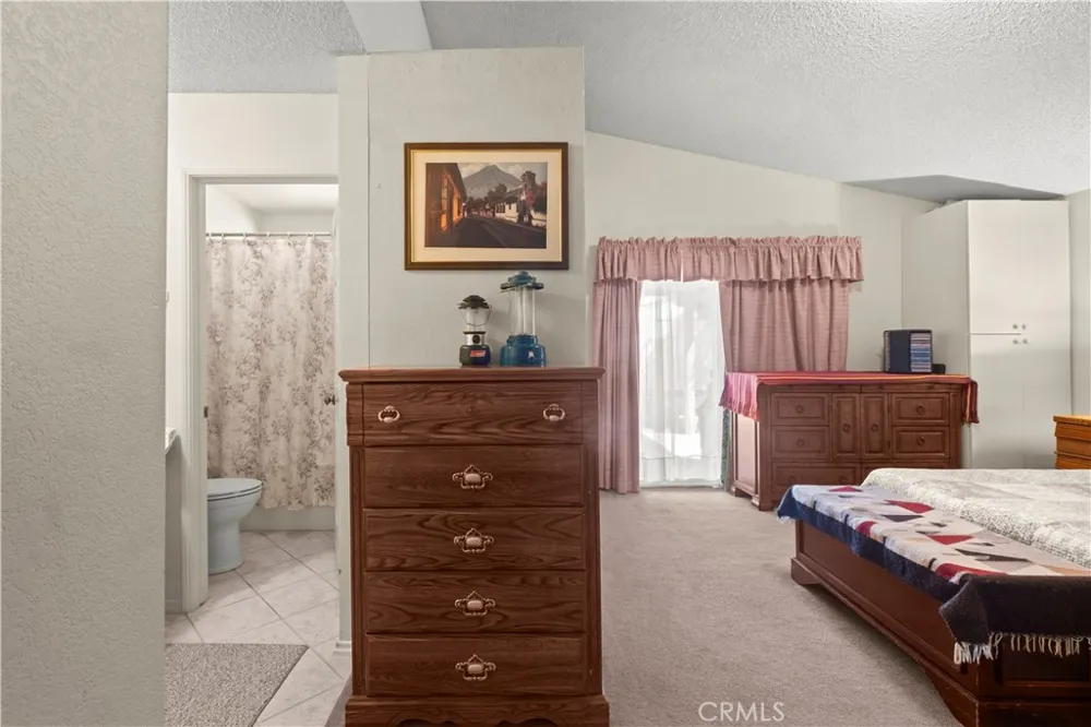 733 E Avenue J12 Lancaster, CA 93535