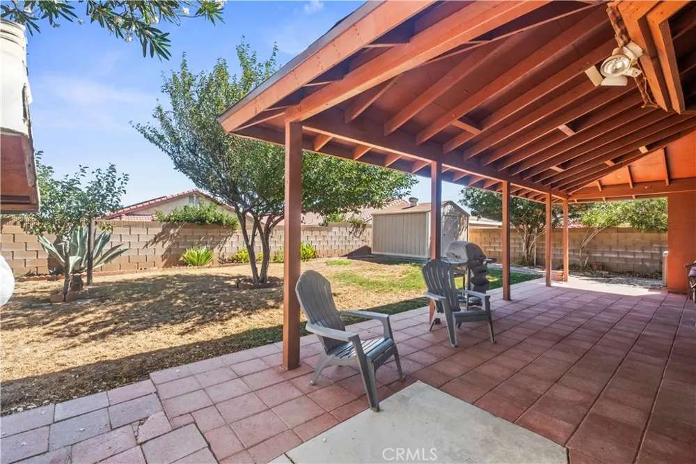 733 E Avenue J12 Lancaster, CA 93535