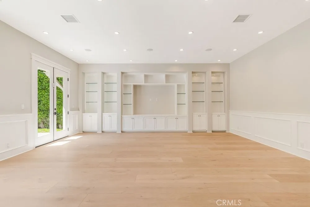 4503 Ethel Studio City, CA 91604