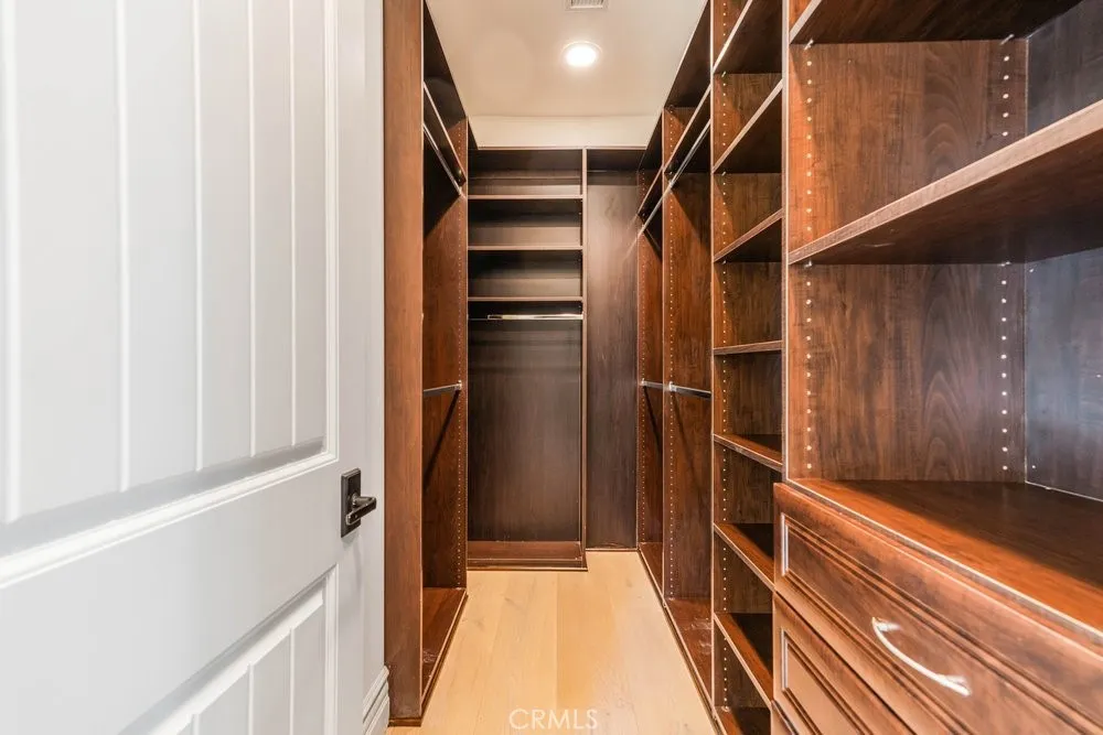 4503 Ethel Studio City, CA 91604