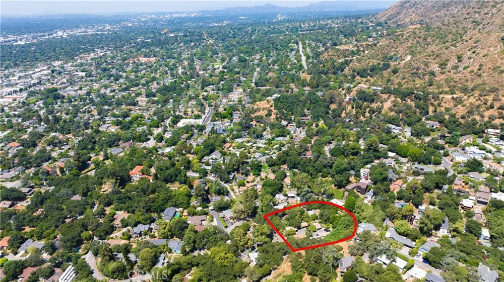 483 Sturtevant Drive Sierra Madre, CA 91024