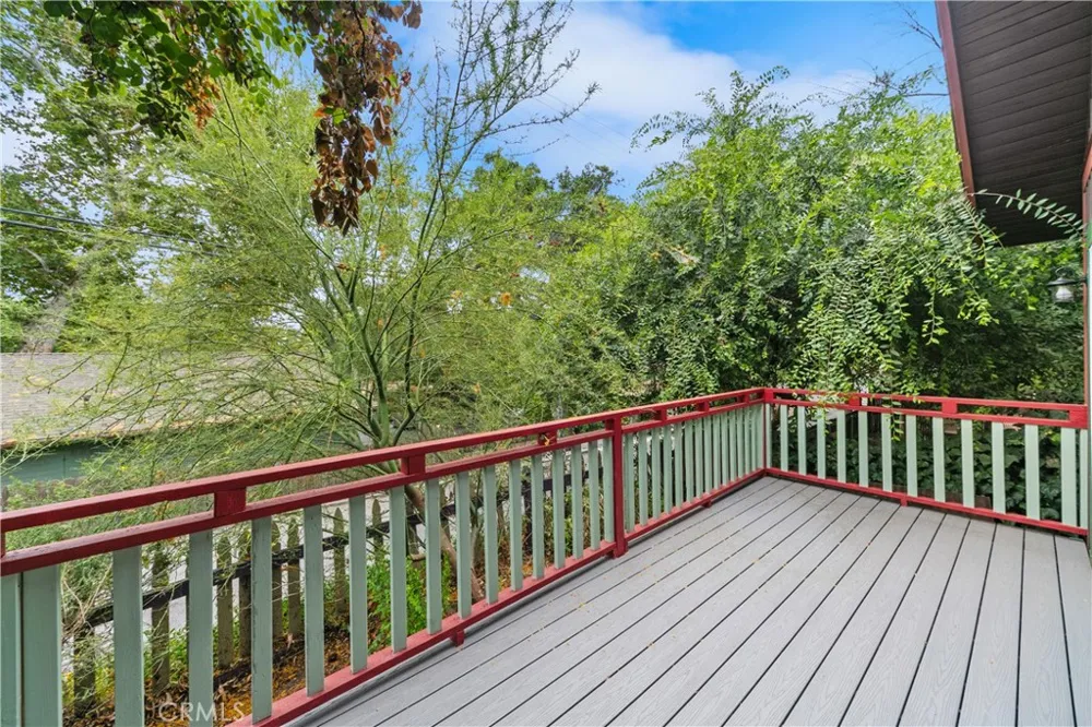 483 Sturtevant Drive Sierra Madre, CA 91024