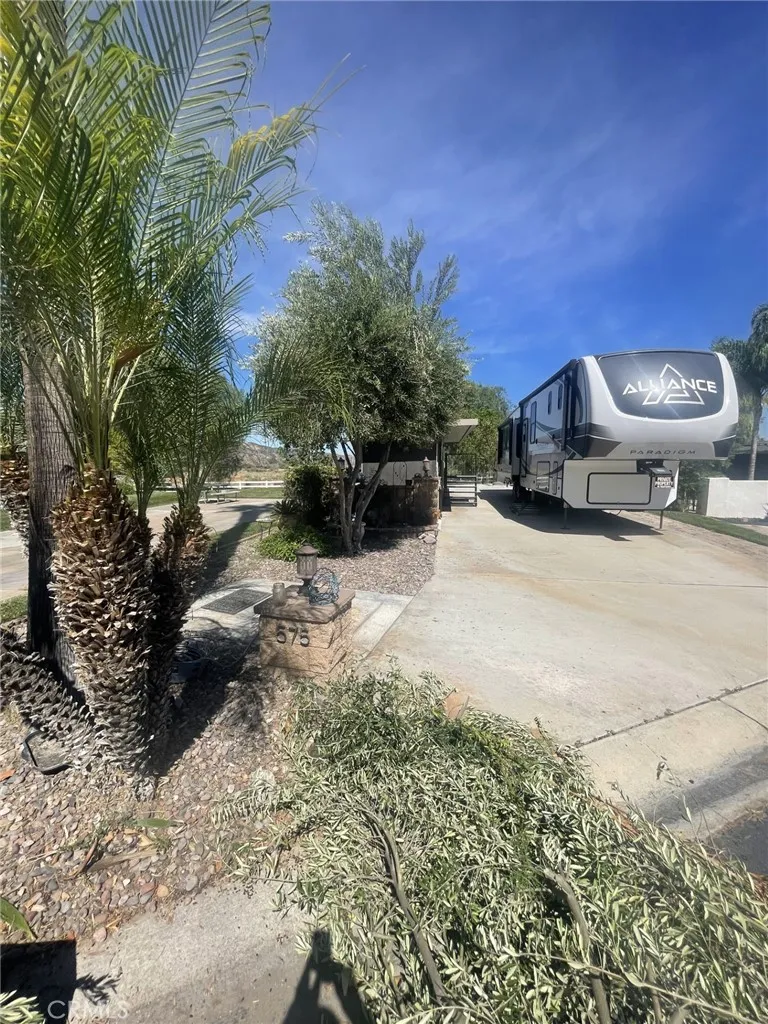 45525 Highway 79 Site 575 Aguanga, CA 92536