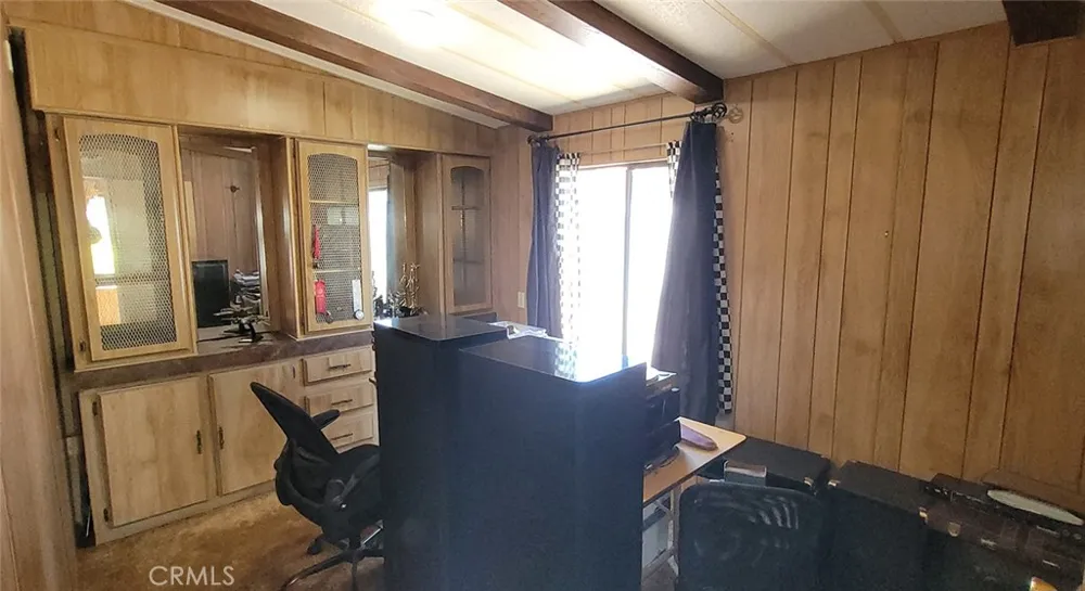 33747 The Farm Road Wildomar, CA 92595