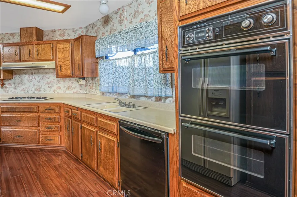25203 W Posey Drive Hemet, CA 92544