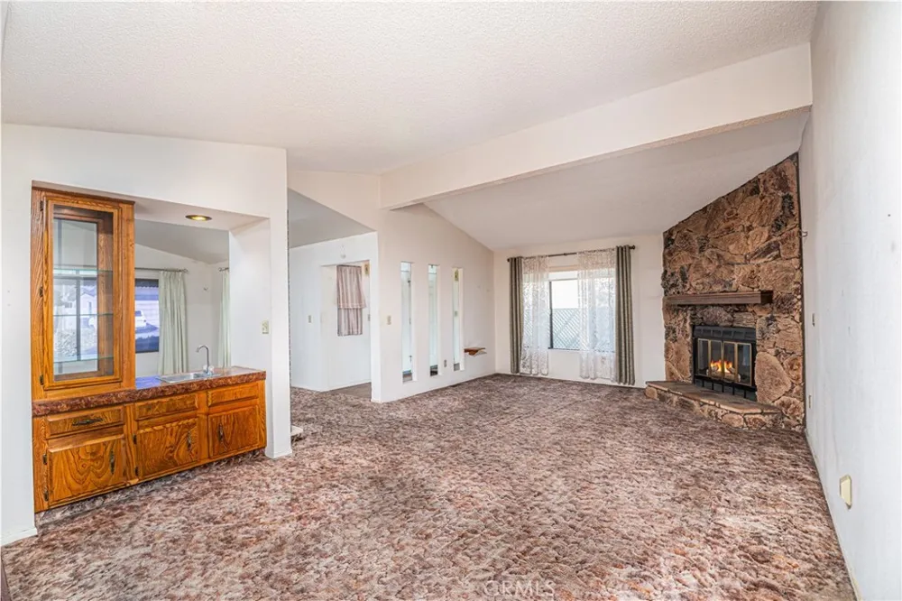 25203 W Posey Drive Hemet, CA 92544