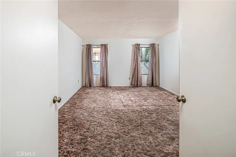 25203 W Posey Drive Hemet, CA 92544